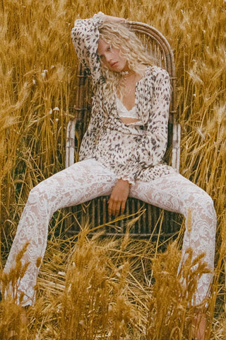 labyrinth-lace-bells